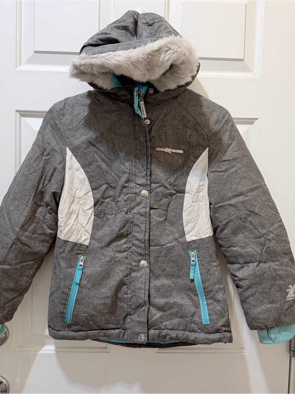 ZeroXposur Girls' Grey Puffer Jacket with matching grey snow pants